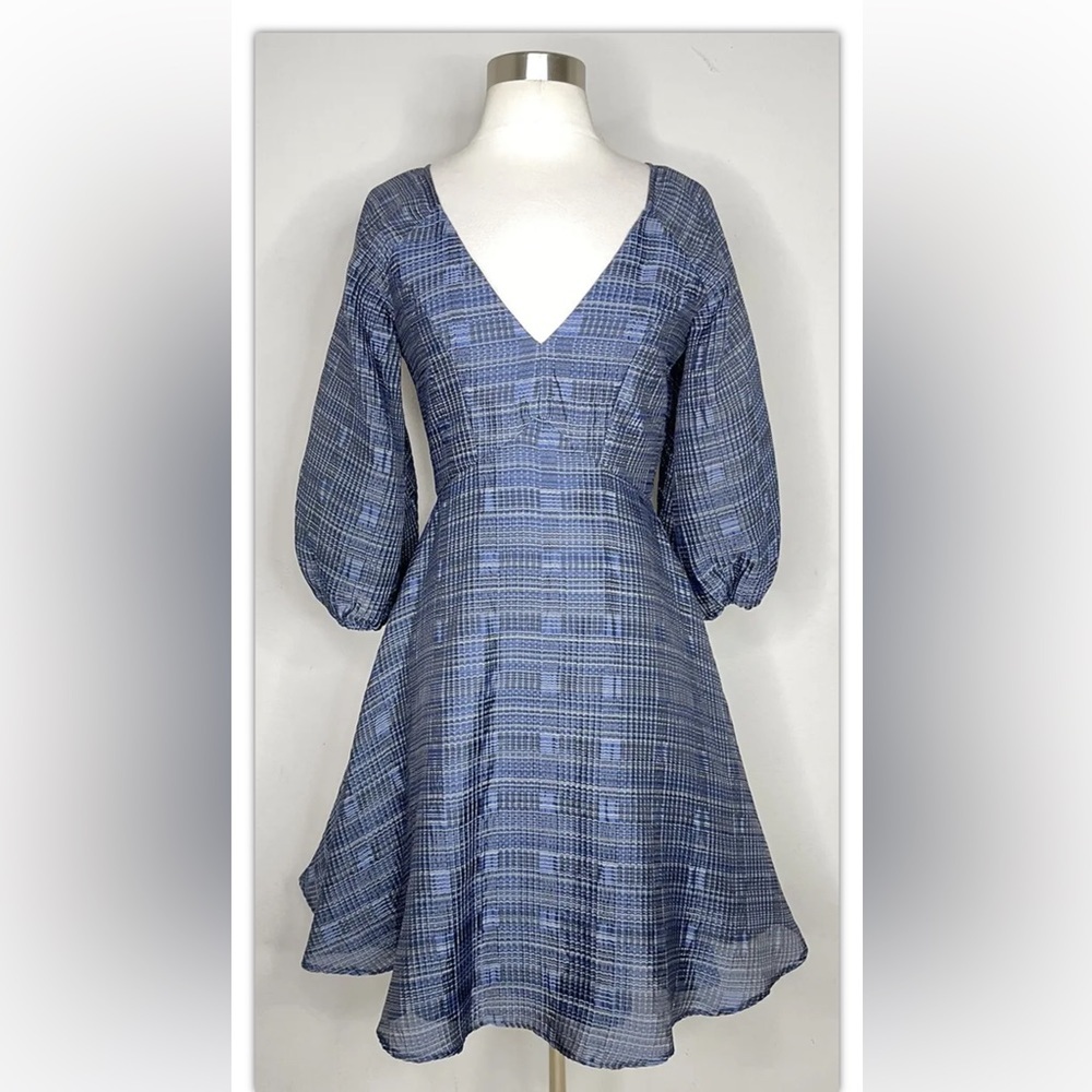 Christy Lynn Kiki Dress in Italian Plaid Organza. Size: XS